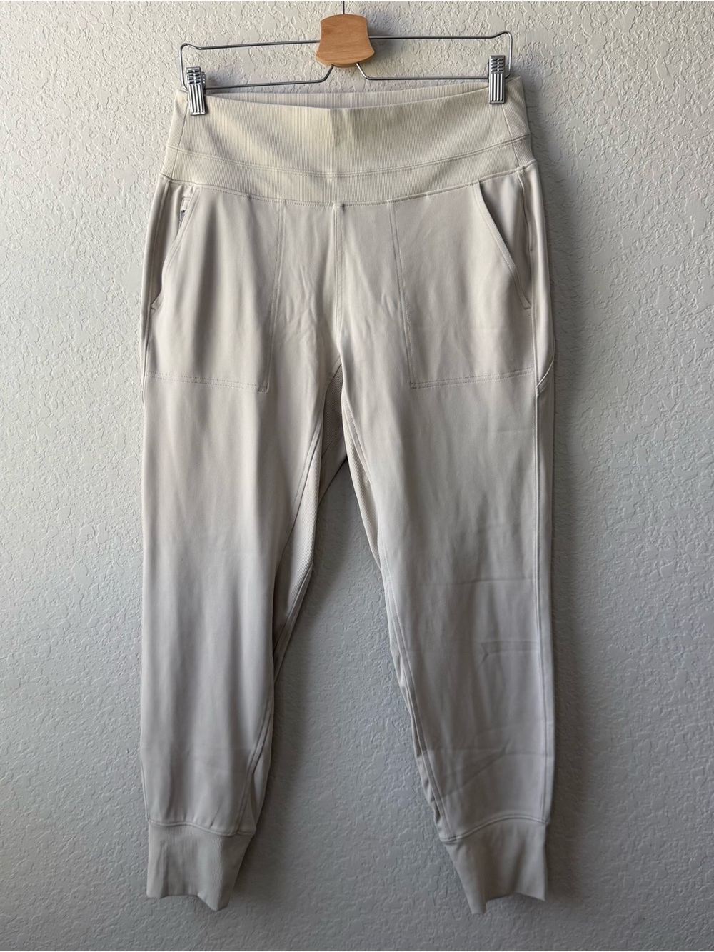 Athleta Women’s Venice High Rose Joggers